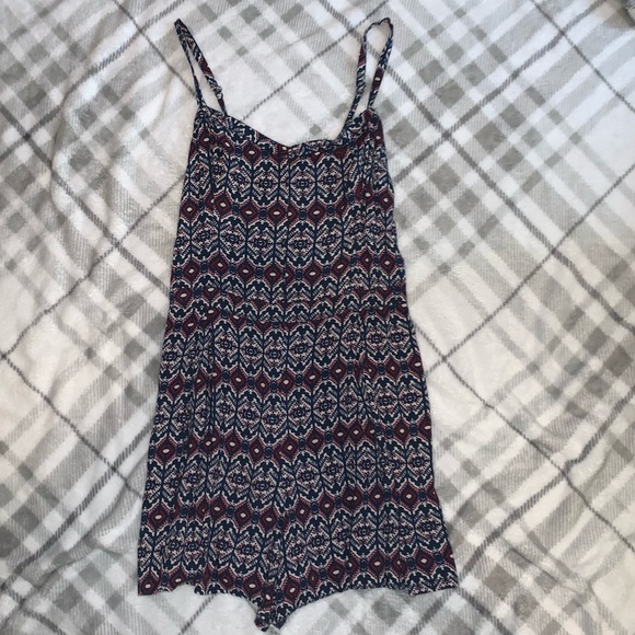 Hollister Aztec print romper - Picture 4 of 5